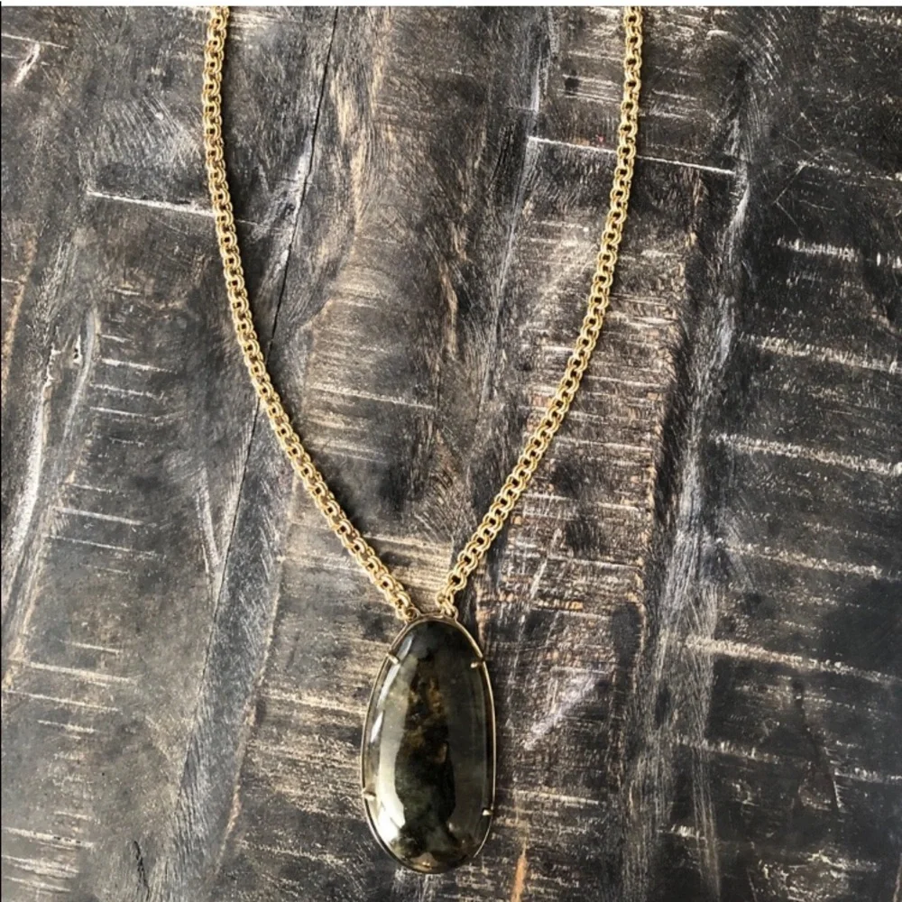 Stella & Dot | Labradorite + Gold Leona Statement Pendant Necklace Retir… - Picture 8 of 9